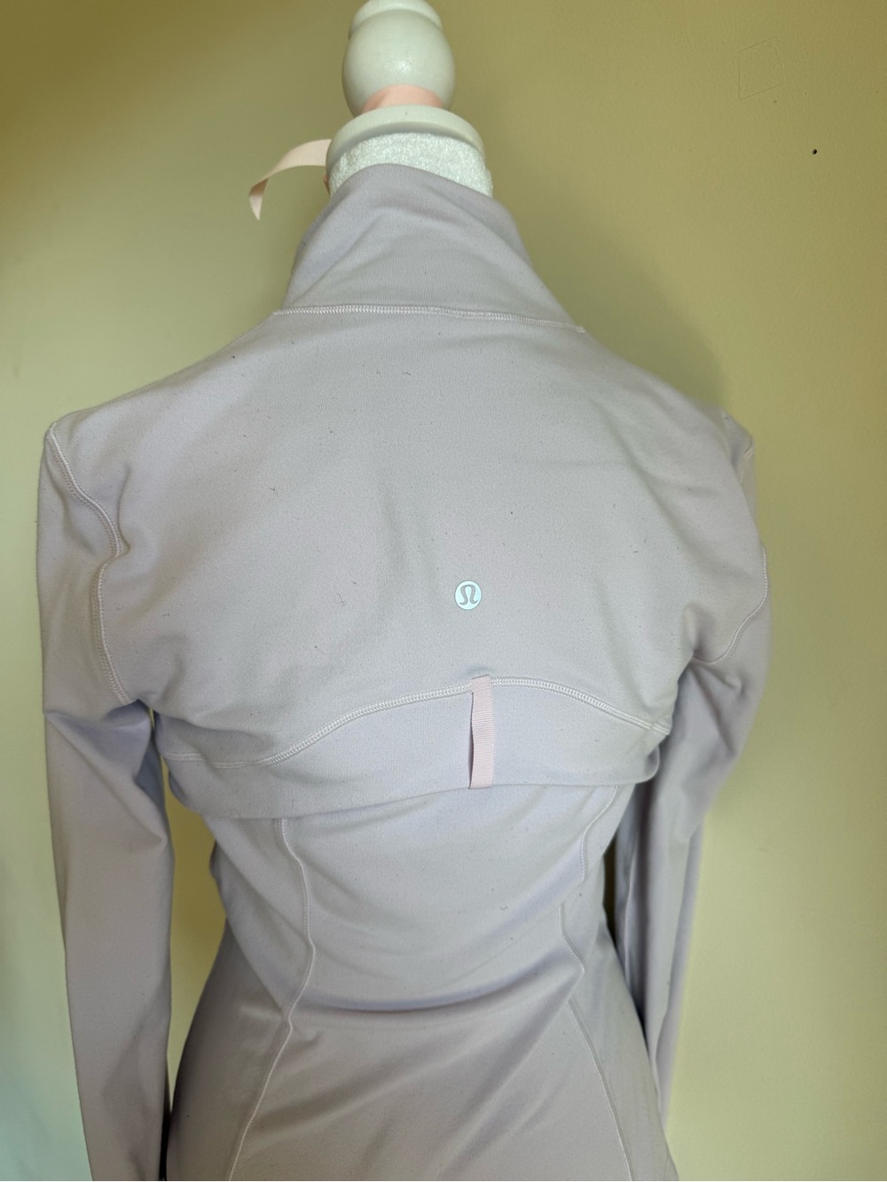 Lululemon define jacket purple ! - Picture 9 of 12